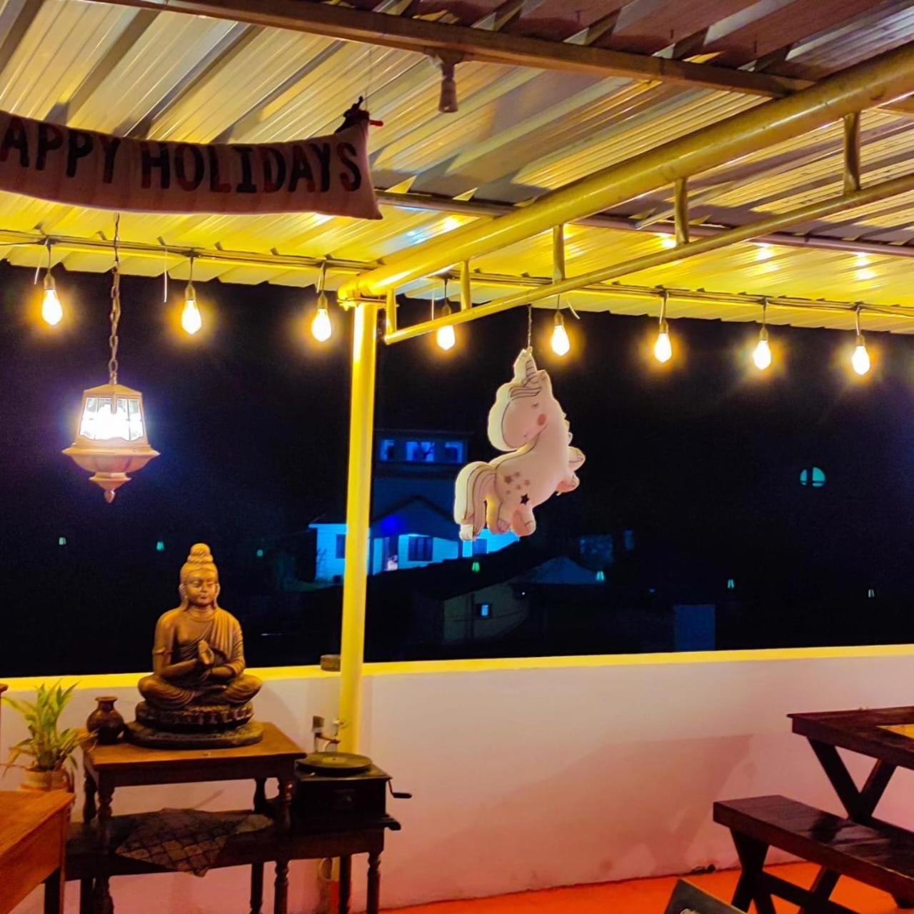 Frozen Monks Villa โกไดกานัล ภายนอก รูปภาพ