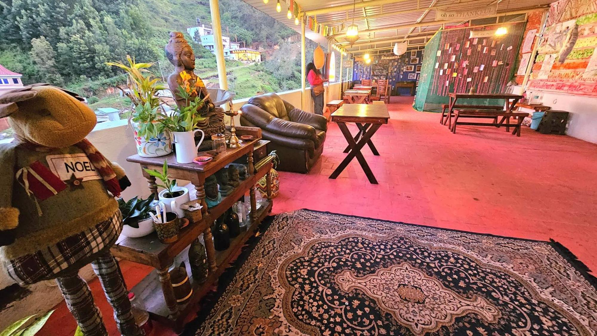 Frozen Monks Villa โกไดกานัล ภายนอก รูปภาพ